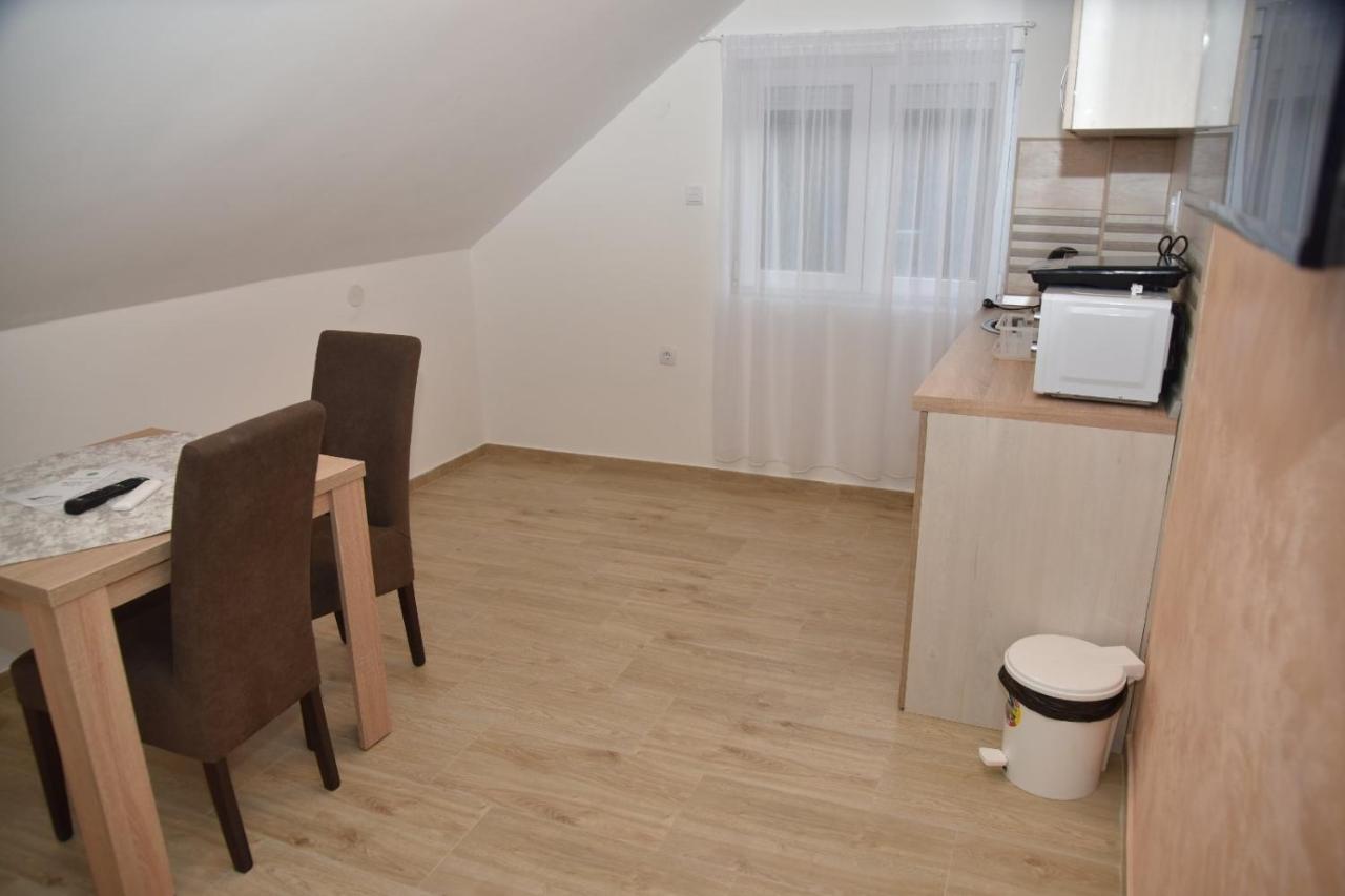 Vila Lux Nedeljkovic Gornja Trepca Čačak Exterior foto